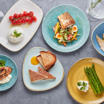 A gorgeous sharing platter from Metro at The Levin in Knightsbridge, London <br />
It's a beautiful restaurant serving fresh, small plate dishes - fabulous working with them and so thrilled that this has won!<br />
Thank you @foodelia :)<br />
@thelevinhotel<br />
