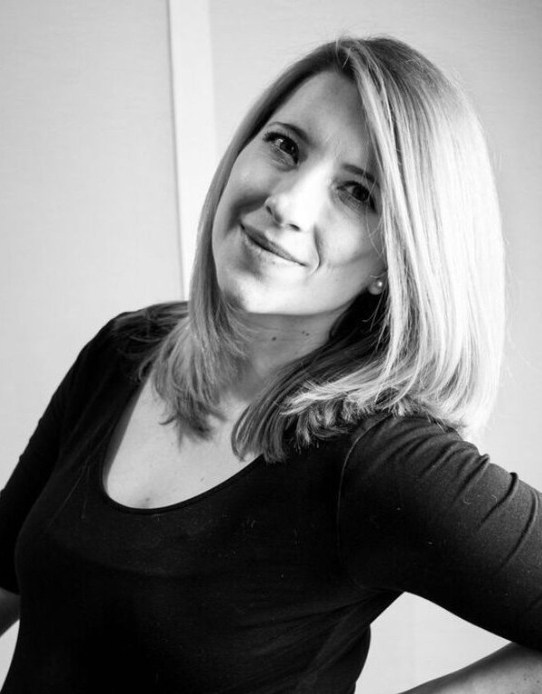Corine Sicher
