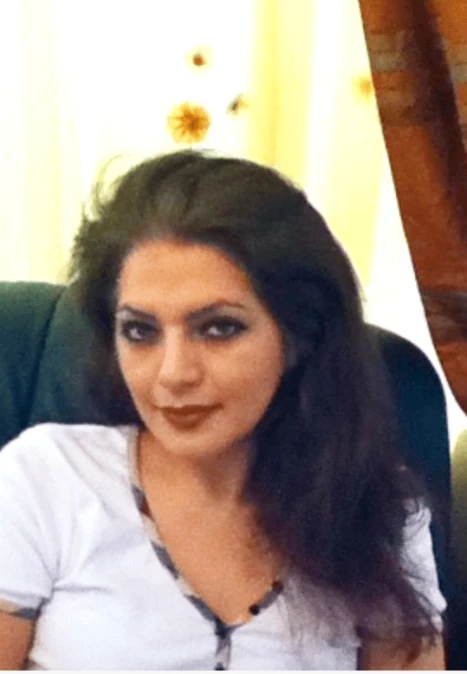 Farahnaz Rasteh