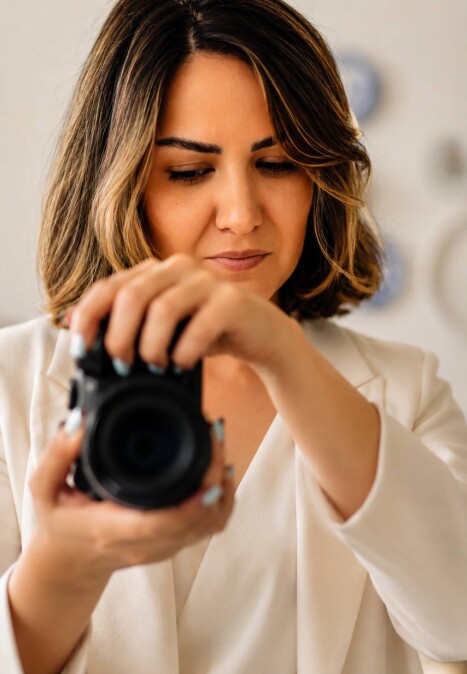 Paria Vaezian