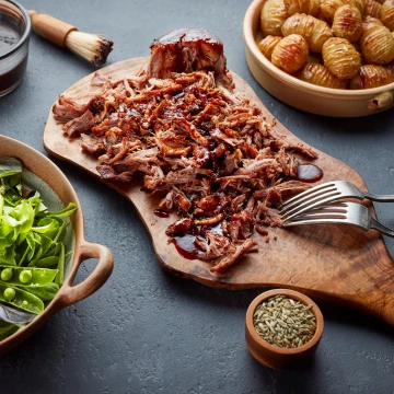 One of my favourite companies to work with at the minute - @fieldandflower providing online grass fed, free range meat.  This is new from their gorgeous sous vide range - pork shoulder.  All you do is finish it off in the oven and there you have it, perfection!<br />
<br />
Styling by the fabulous @julietbk<br />
Photography @jodihindsphoto<br />
Studio @gingerwhiskstudios