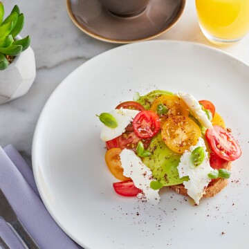 Really exciting private members club @AllBright creating opportunities for women to thrive and flourish. This dish gloriously created by @sabrina_gidda for a healthy, fresh and delicious breakfast of avocado, tomato on sourdough.<br />
Inspiring menu and fabulous team!