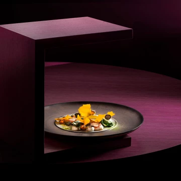 Minimal ambient and colors combination are the most important photographic elements of this picture.  Recipe of Michelin starred chef Lorenzo Iozia.