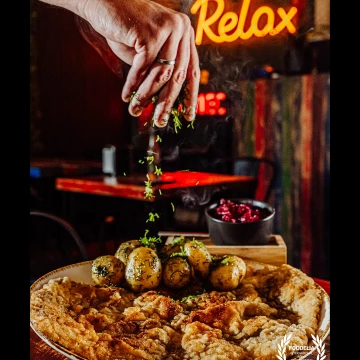 Polish classic. Pork chop with potatoes at Tak Robimy restaurant in Opole - Poland.<br />
@marcin4funphotos<br />
@fotofoodie<br />
@takrobimy<br />
@miastoopole