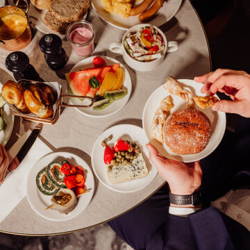 Delicious breakfast in unique interiors Mövenpick Resort & Spa Karpacz - Poland<br />
<br />
@marcin4funphotos<br />
@fotofoodie<br />
@restauracja_polanka_karpacz<br />
@movenpickkarpacz<br />
@movenpickhotels<br />
@nikon_pl @nikoneurope @nikonusa @godox_global