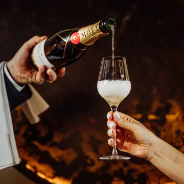 Celebrating with Moët in unique interiors of Mövenpick Resort & Spa Karpacz - Poland<br />
<br />
@marcin4funphotos<br />
@fotofoodie<br />
@movenpickkarpacz @restauracja_polanka_karpacz<br />
@movenpickhotels<br />
@nikon_pl @nikoneurope @nikonusa @godox_global<br />
@moetchandon