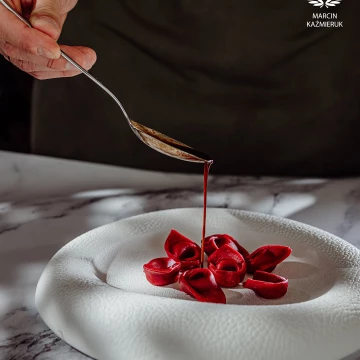 Dish created by chef Miroslaw Jadach.<br />
<br />
Red tortellini stuffed with ricotta, spinach and parmesan with a buttery demi-glace<br />
<br />
@marcin4funphotos<br />
@chef_jadach<br />
@fotofoodie<br />
@nikon_pl @nikoneurope @nikonusa @godox_global
