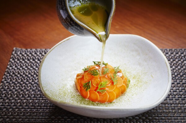 This is the wonderful work of Chef Luke Tipping at Simpsons Restaurant, Birmingham (UK) taken during a recent shoot for them celebrating their refurbishment and new menu launch.  This team goes from success to success headed by Andreas Antona.
The dish is cured monkfish with fermented carrots, carrot komboucha & dill oil.
Restaurant: @simpsons_restaurant
Chef: @Lukechef65
