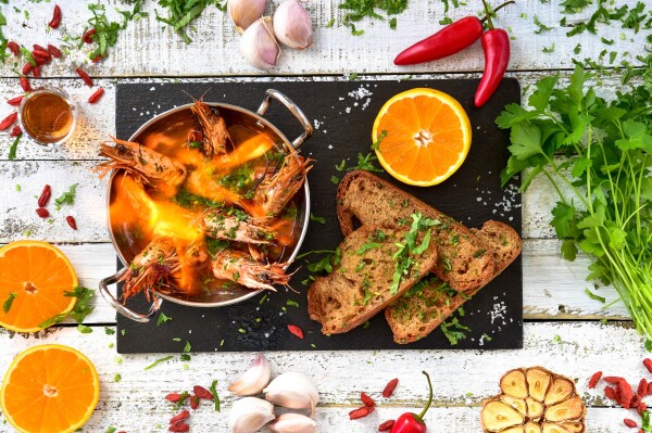 This flambé shrimps with garlic and orange juice is the genius of the  Fuel Restaurant in Monte Gordo, Algarve that belongs to The Energize Hotels Chain.
