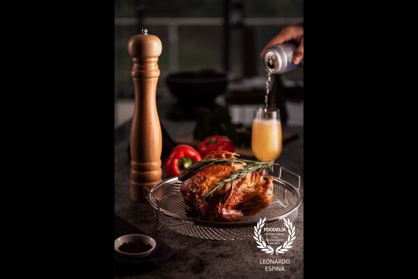 “The Rosted Chicken” from the cooking academy ''La mesa del chef'' in Panama. <br />
A dark food lighting scheme to increase the textures and drama in the image.