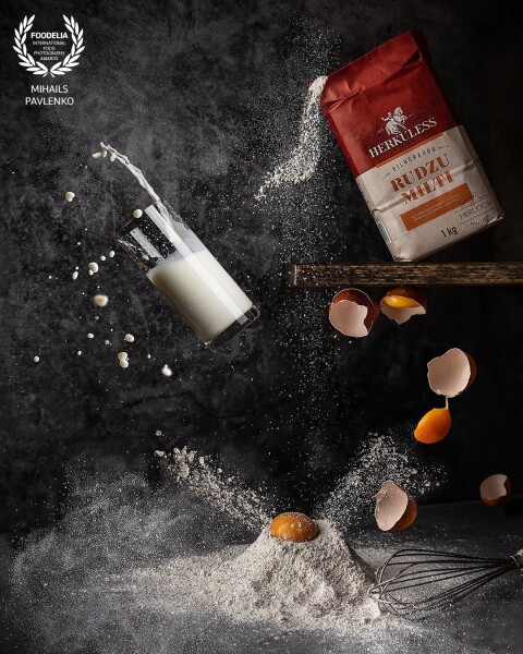 It's time for cake. All you need is some flour, eggs, a glass of milk and some patience. A photo shoot of Latvian @herkuless_latvija flour product.