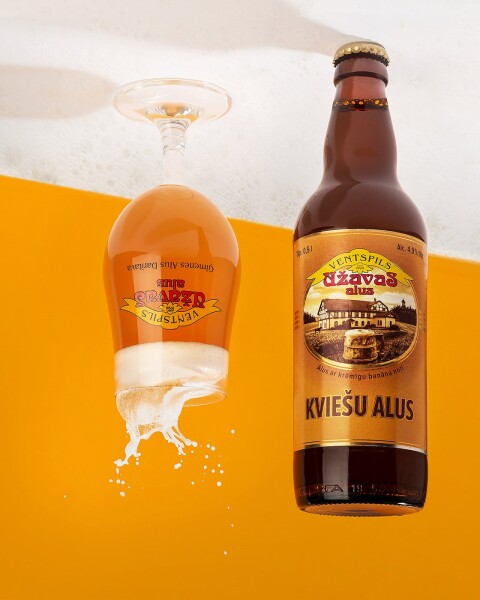 Best beer in the town. Photo shoot of Latvian beer producer Uzavas Alus @uzavas.alus  product. Upside down photo of glass with spalshes.