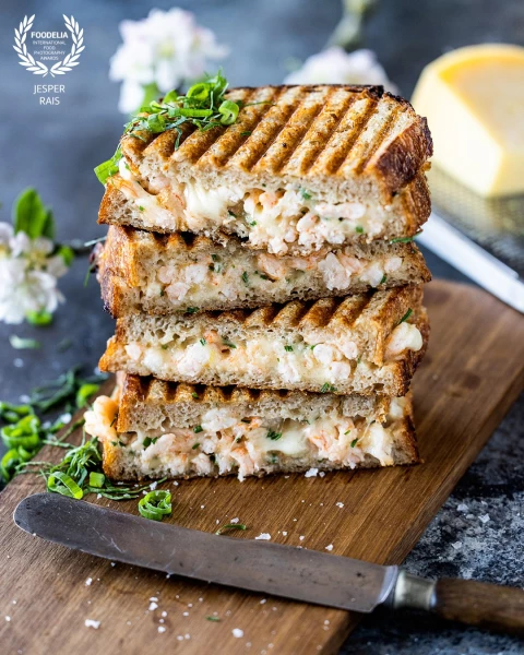 Grilled sandwich with cheese and shrimp from the newest book "SHELLFISH" by photographer @raisfoto and chef @dennisrafn from Denmark