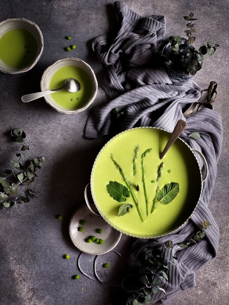The asparagus-pea soup. Image created with a natural light.