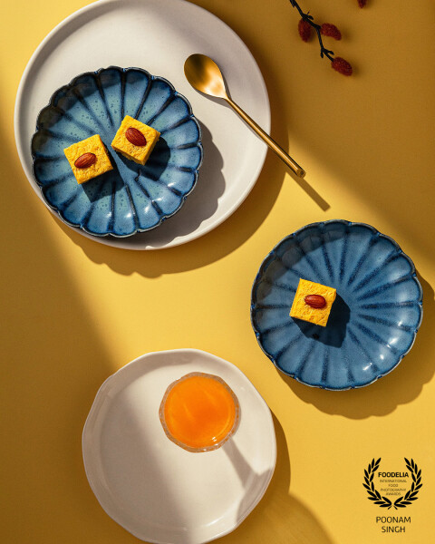 Intriguing food photography that celebrates a radiant yellow color palette