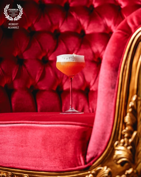 This photo, taken at Lojas Speakeasy in Mayagüez, Puerto Rico, captures the elegance and bold charac...