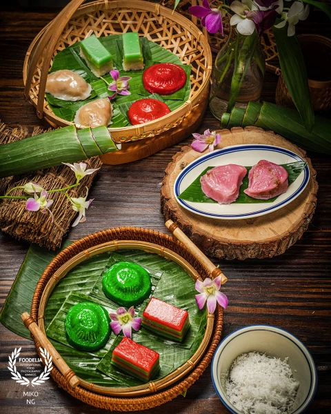 Capturing the Nyonya Kueh Vibes – Mood Shoot for Kelong Sampanman’s Jurong Collection at Jurong Poin...