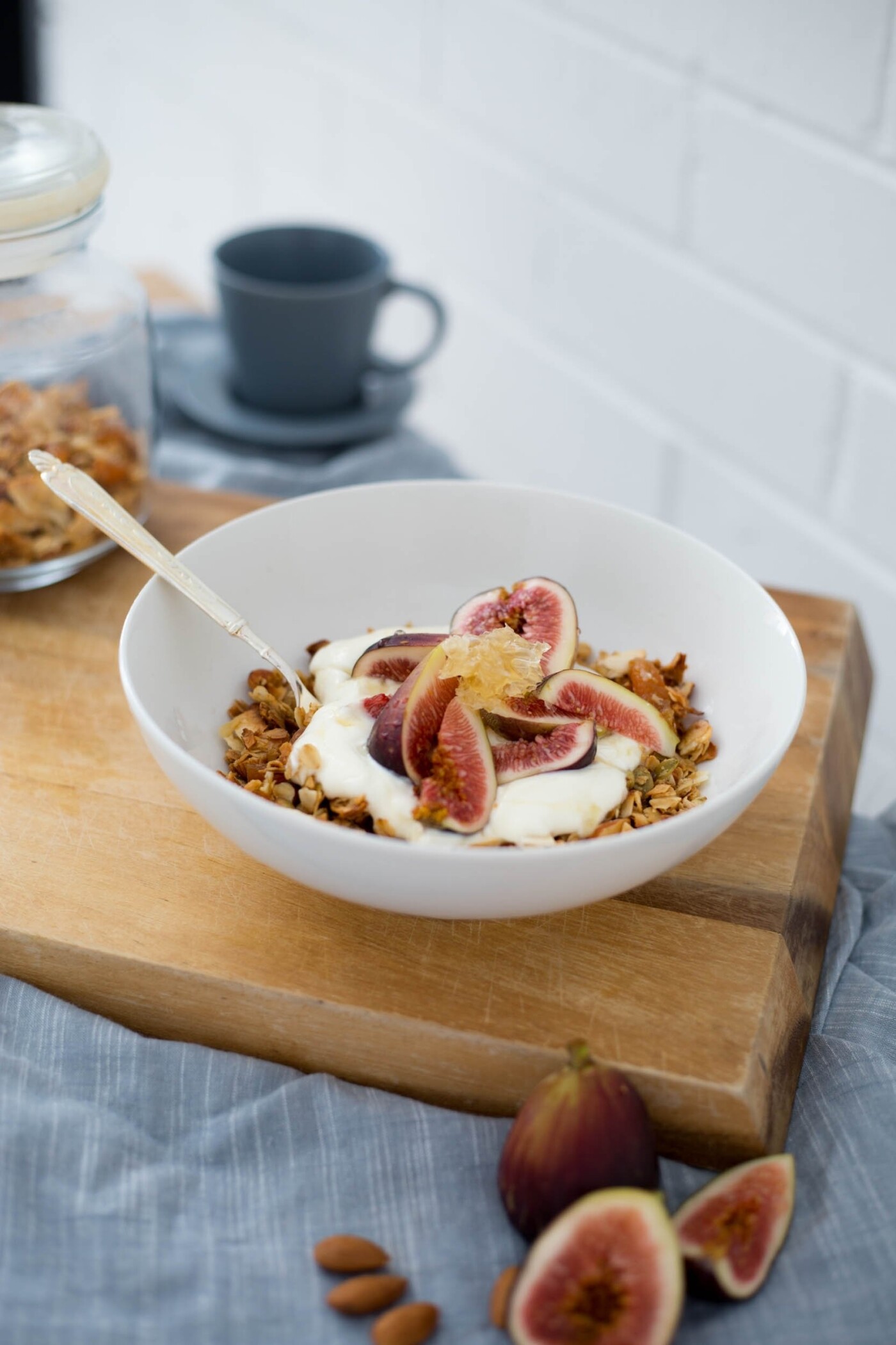 I think my favourite season of the year is fig season. Fresh figs work perfectly in salads, baked goods and your morning breakfast. The recipe is a lightly toasted muesli with a selection of nuts, dried fruit, coconut and cinnamon spice.