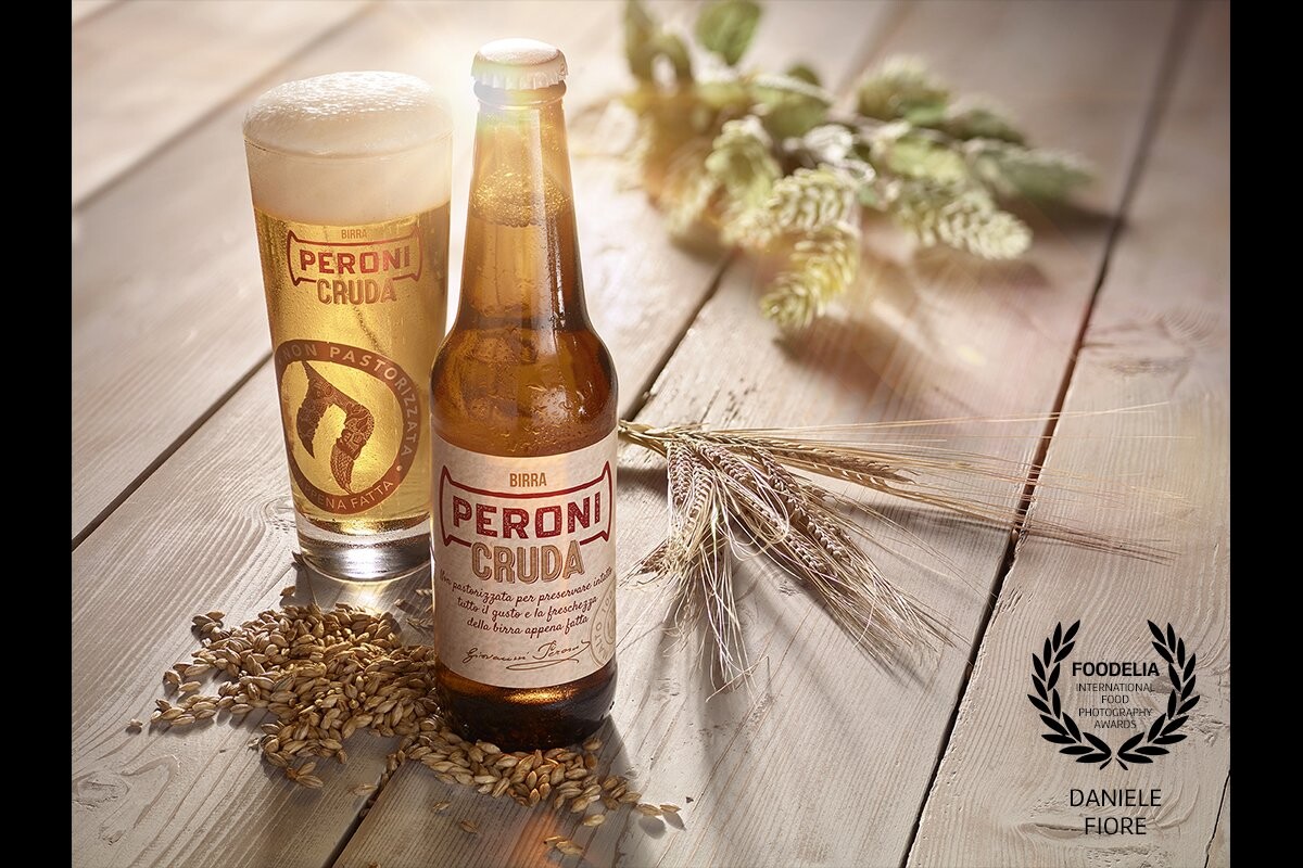 Peroni Beer shooting<br />
Agency Xister Reply<br />
Art Director  Rodrigo Cinelli<br />
This shot represents the Peroni Cruda. <br />
A good non-pasteurized beer.<br />
