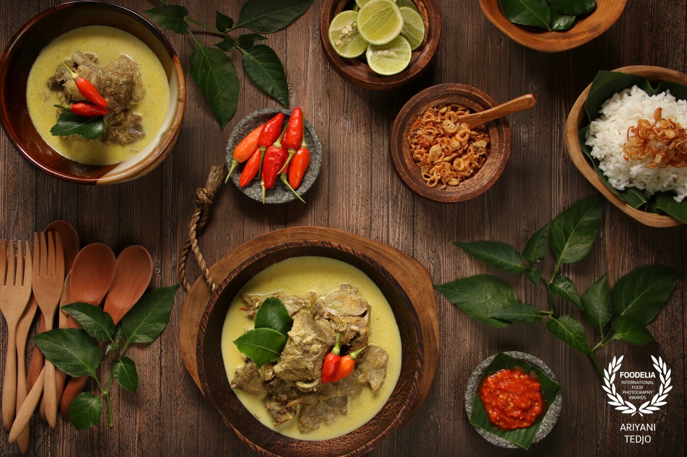 Traditional Javanese mutton curry soup, or locally known as Gulai Kambing. Chunks of mutton and the ribs, cooked in spice-rich coconut milk. Must be served while hot; and for those who want extra heat in the meal can add some red chili paste. The soup is commonly accompanied with steamed rice.