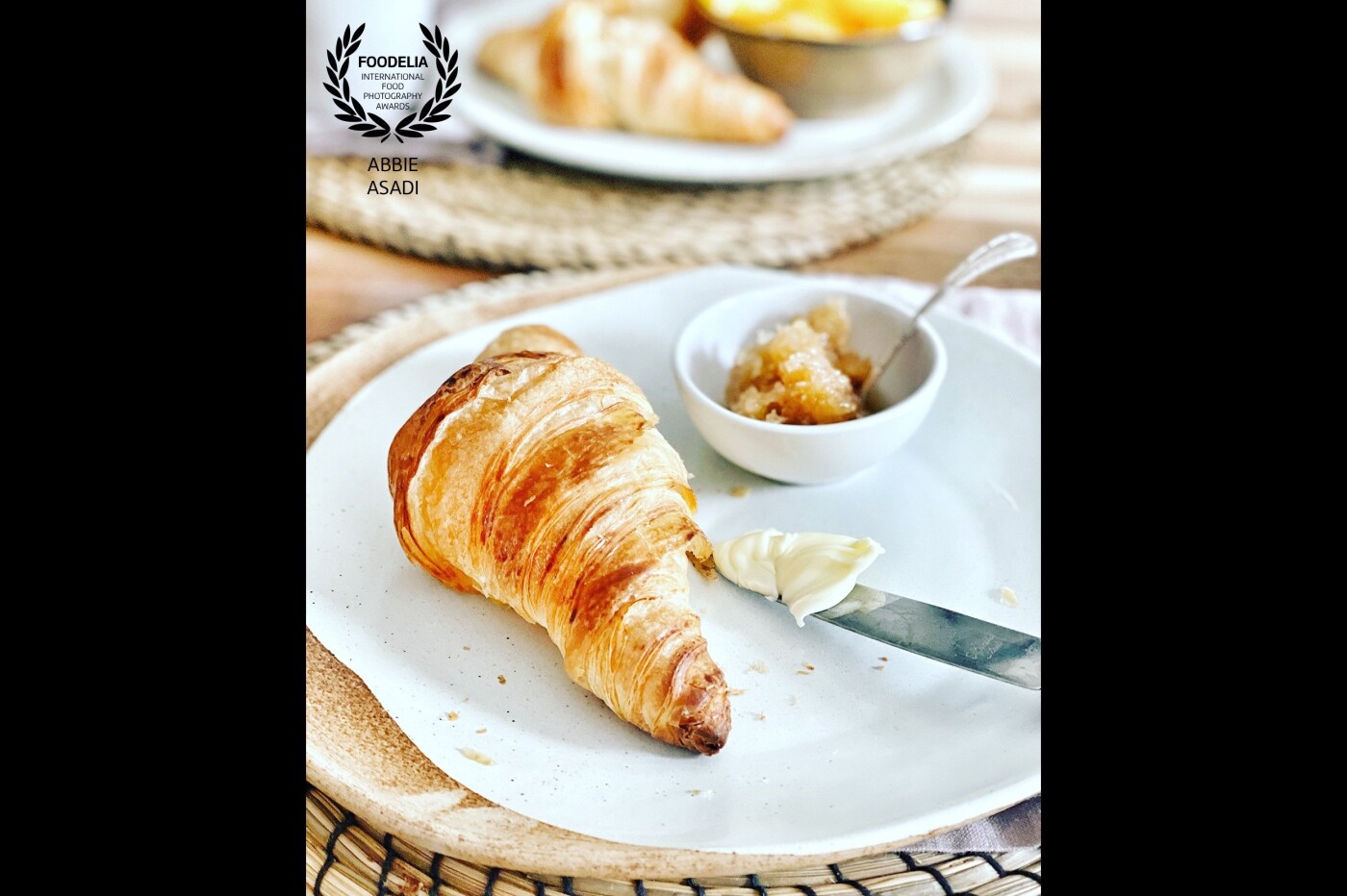 Nothing like a touch of Sunday brunch to get you through the weekend. Warm croissants, butter, honey, and a good mug of coffee to wash it down. 