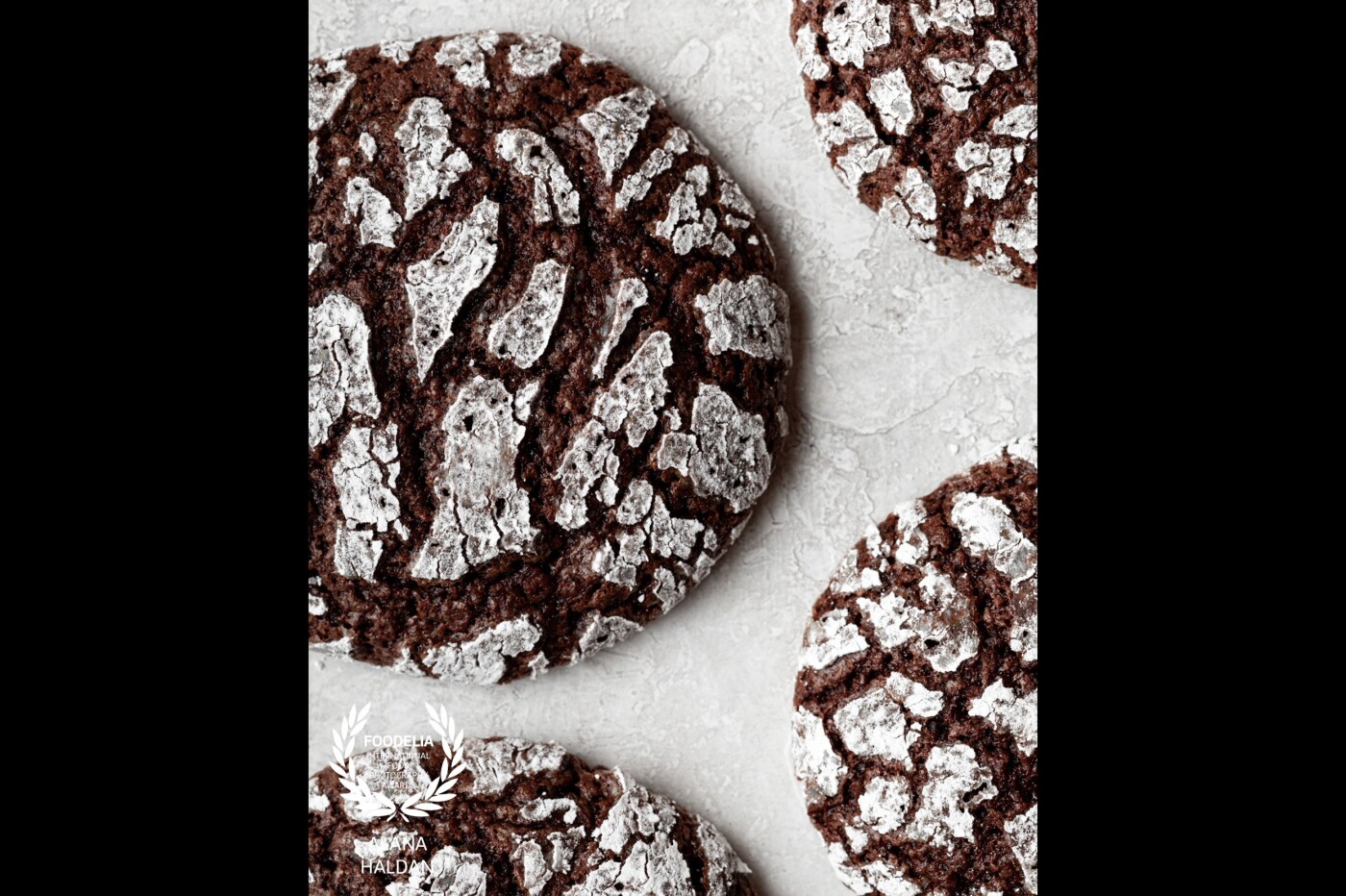 I recently developed this new Chocolate Tahini Crinkle Cookie recipe for my blog, and I decided to use my macro lens to capture the beautiful textural details of the crinkles.