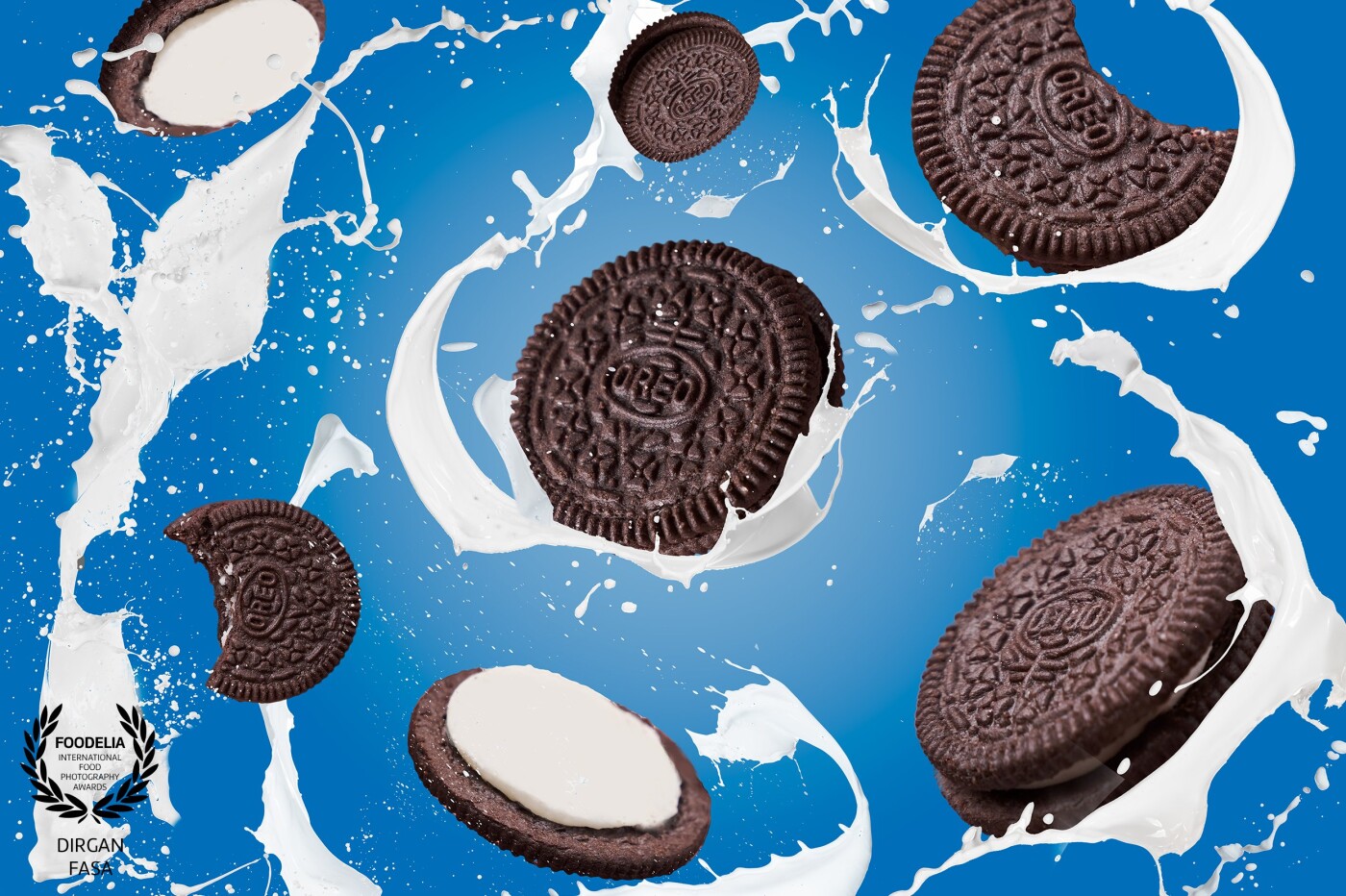 Sometimes, the mess turns to be a great thing. The messy concept was to create a different advertising look for Cookies Cream products. This is a part of my personal project: Made the snacks great again.