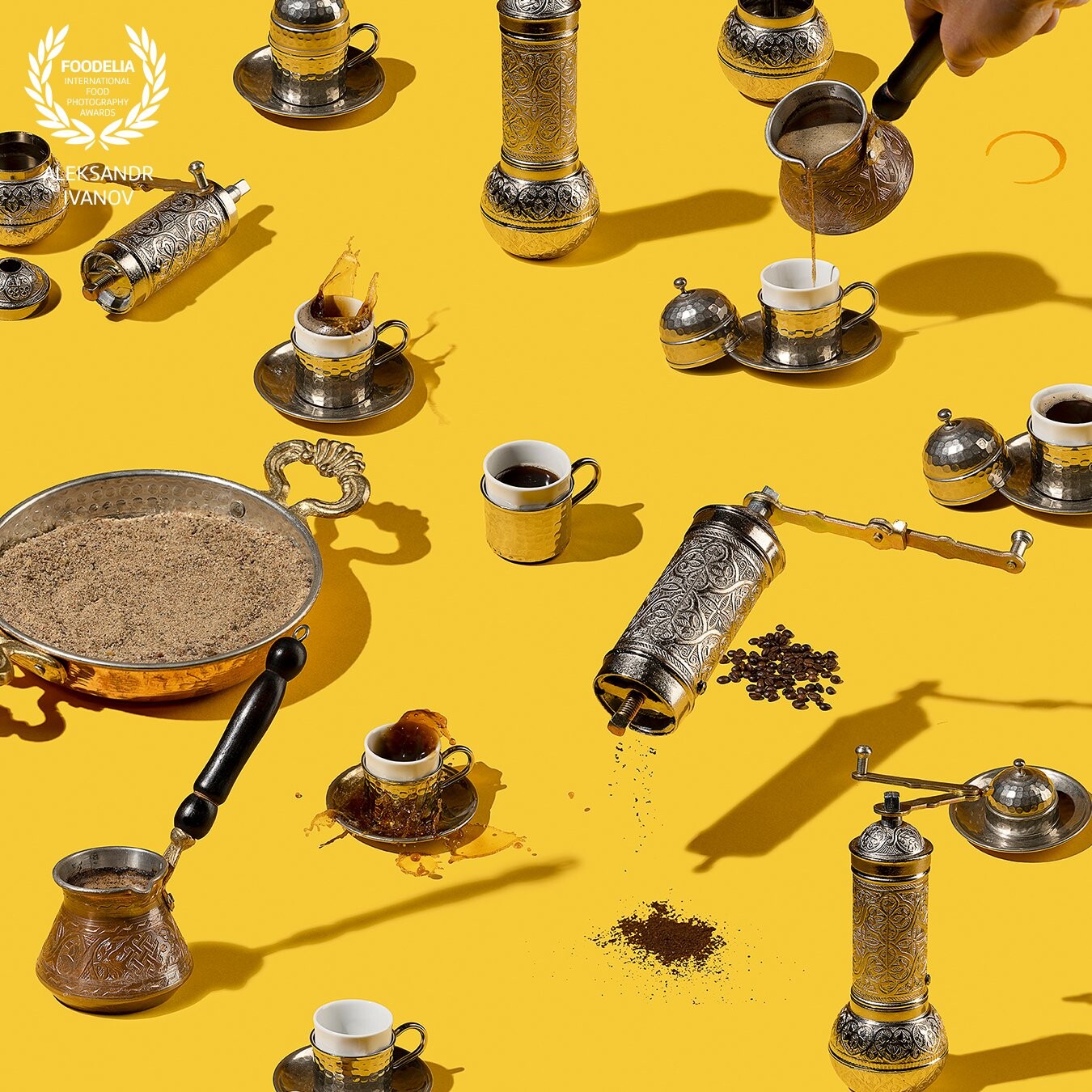 Turkish coffee. Hot, strong, rich, black. A real oriental. The aroma of coffee, mixed with the hot sun and the sea, awakens, fills with energy and vivacity.