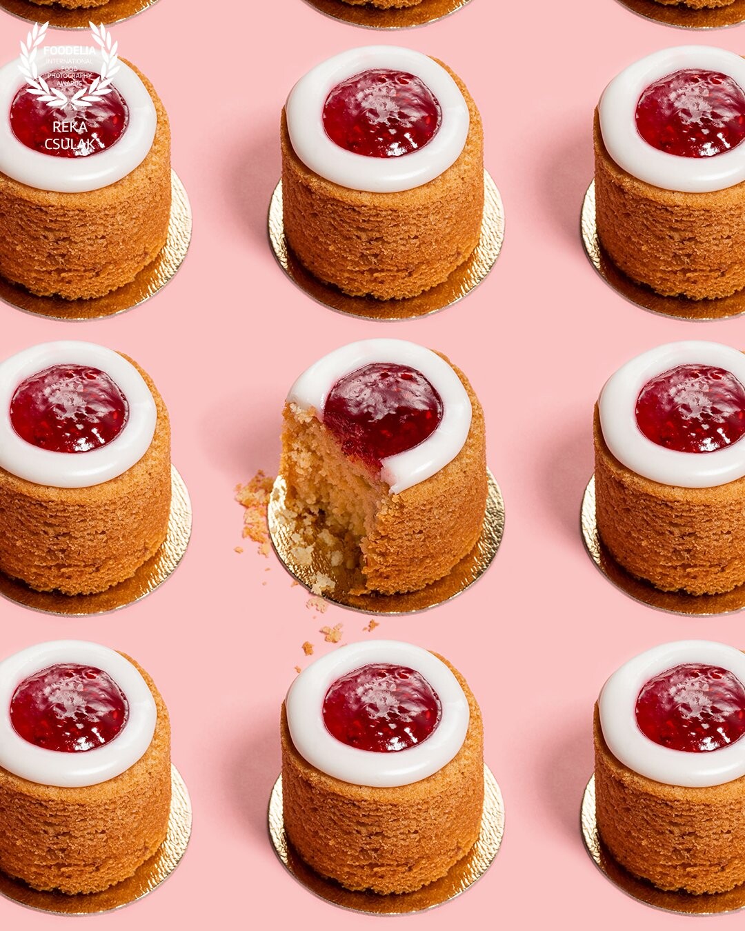 Personal project with delicious Runeberg cakes sourced from the industry's most popular label on the Finnish market. The beauty of picture-perfect repetition with an additional piece that is showing the delicious inner texture and some crumbs after enjoying the first bite!