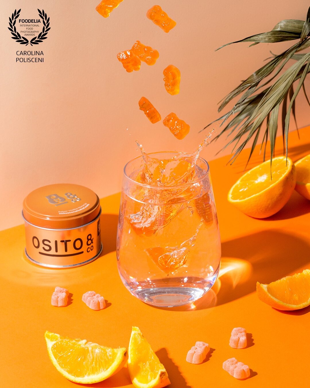Ositos con Alcohol is a young brand from Spain that sells this jelly bears filled with alcohol, the perfect adult candy. They wanted to show party mood, and also the usage of the product