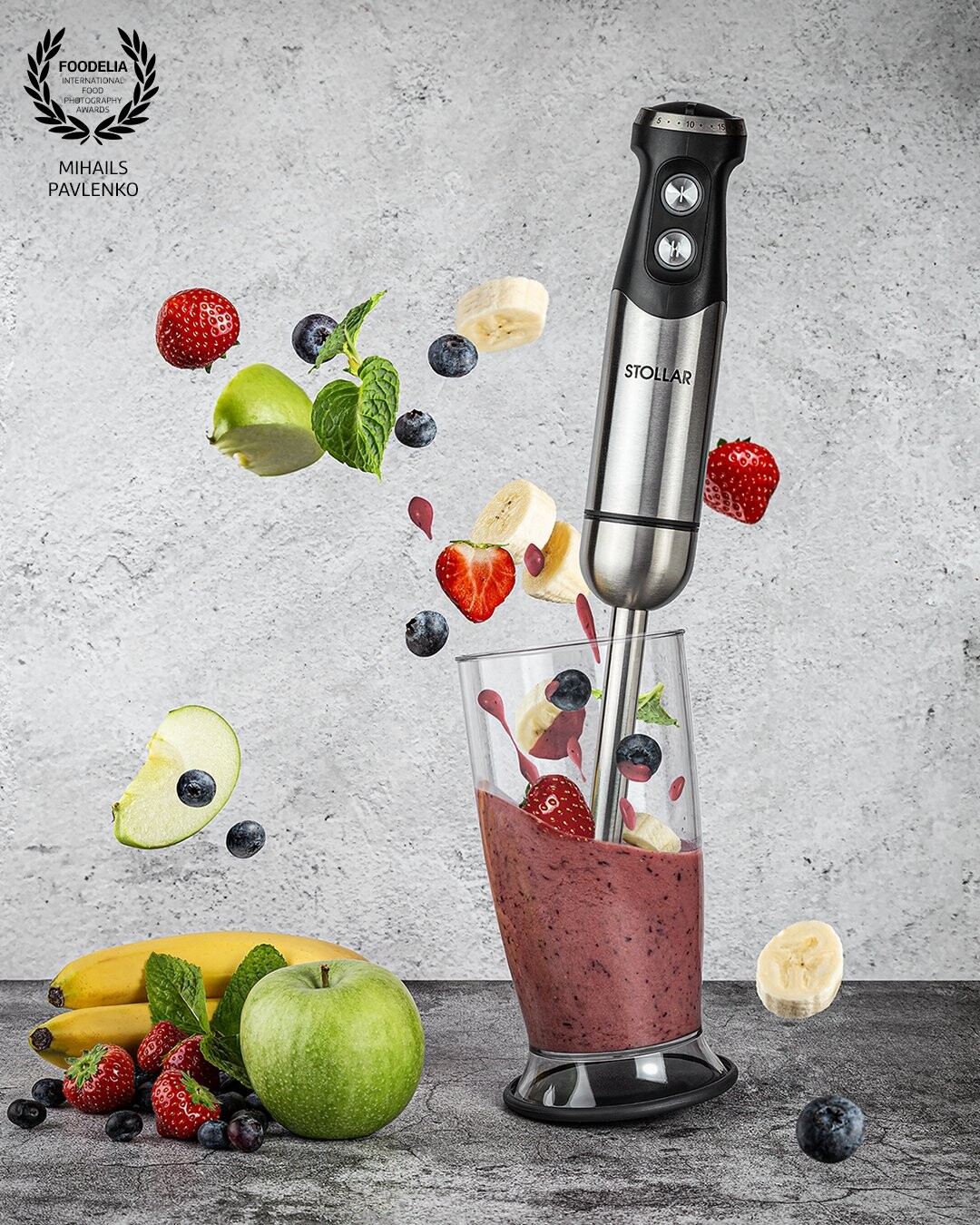 Photo shoot of Stollar hand blender ( @stollar_is_now_sage ) in process of smoothie making.  Smoothie recipe is simple when you choose only fresh berries and fruits.