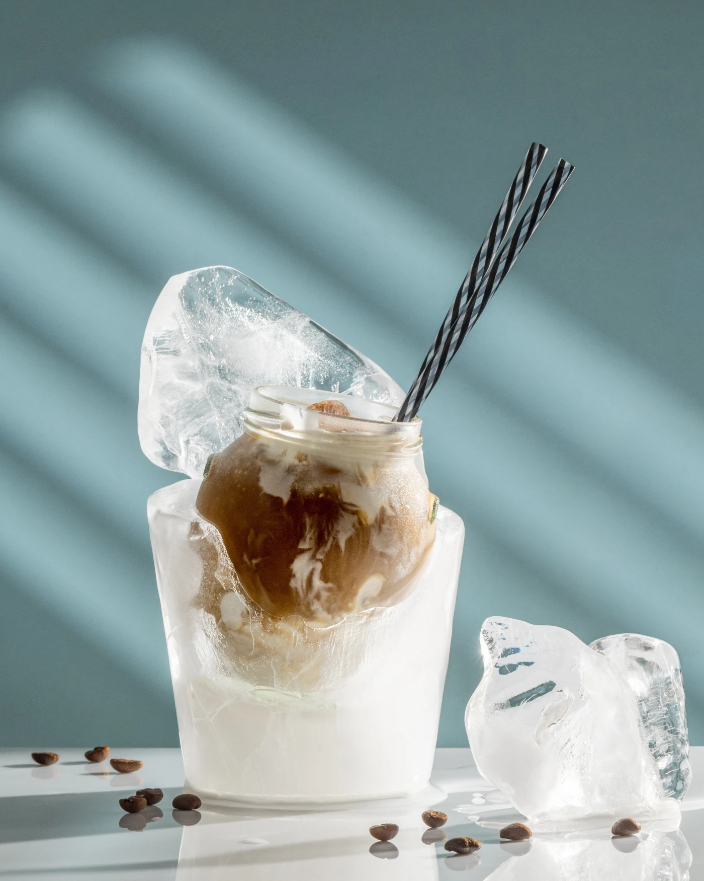 Oh, I love this one. Well, here the iced coffee with milk is really icy :) Minimal style with cold t...