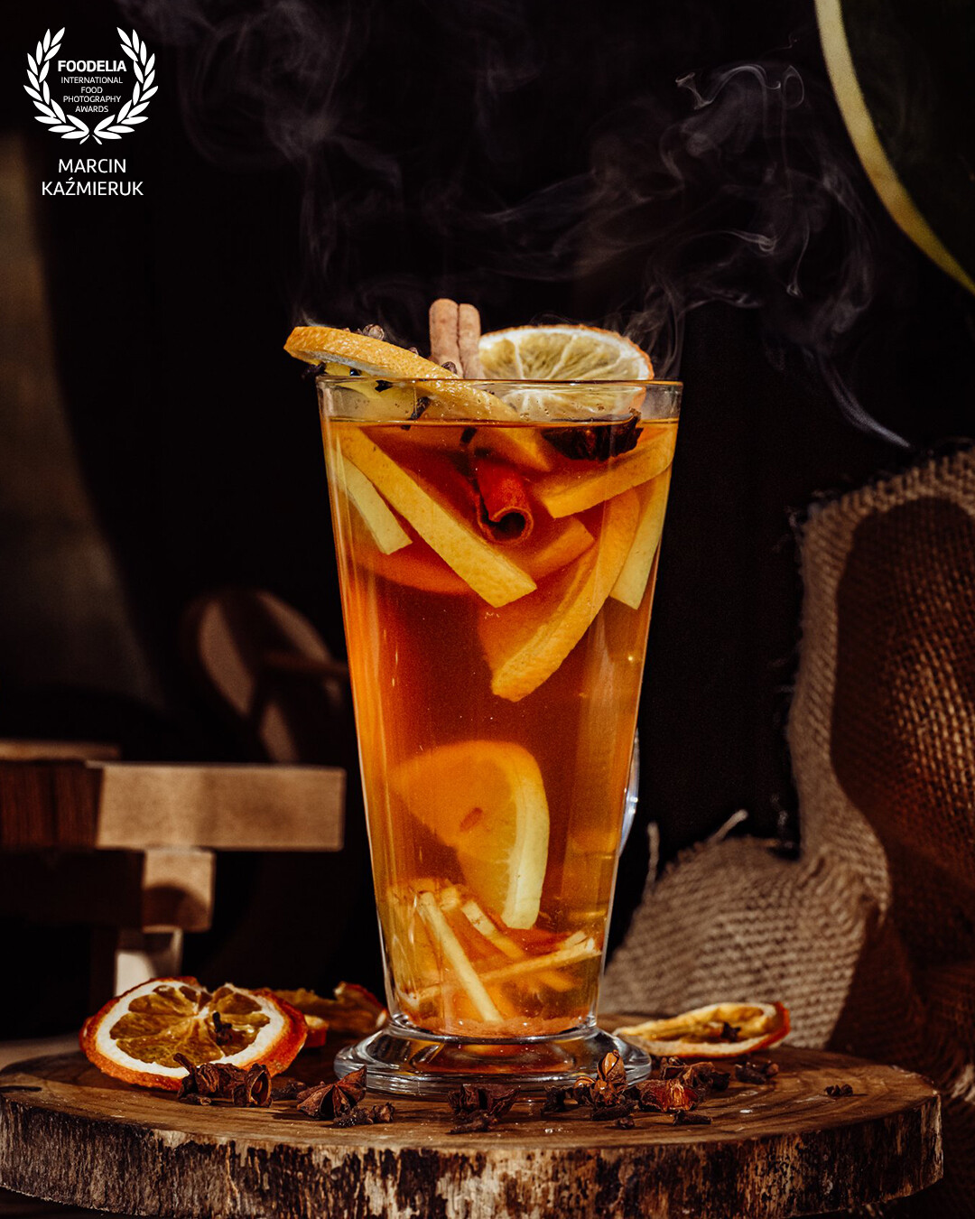spice tea - orange/cloves/ginger/cinnamon bark/honey/lemon/anise @restauracjateatralna1 Michałowice - Poland<br />
<br />
@marcin4funphotos<br />
@fotofoodie