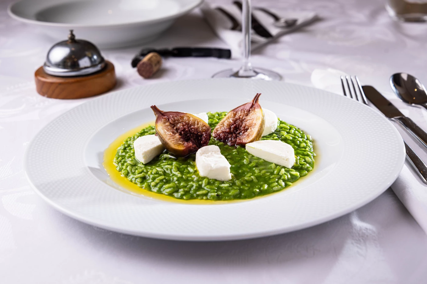 Special figs by Pecattu: Spinach risotto, goat cheese and roasted figs.
@Pecattudagula